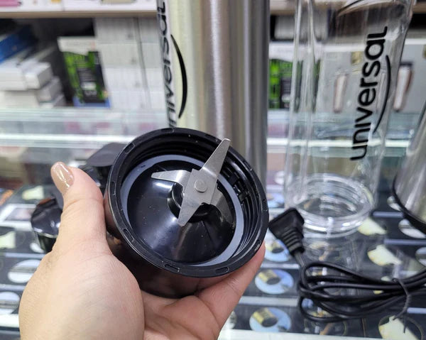 Licuadora Deportiva Universal - Vaso Acero