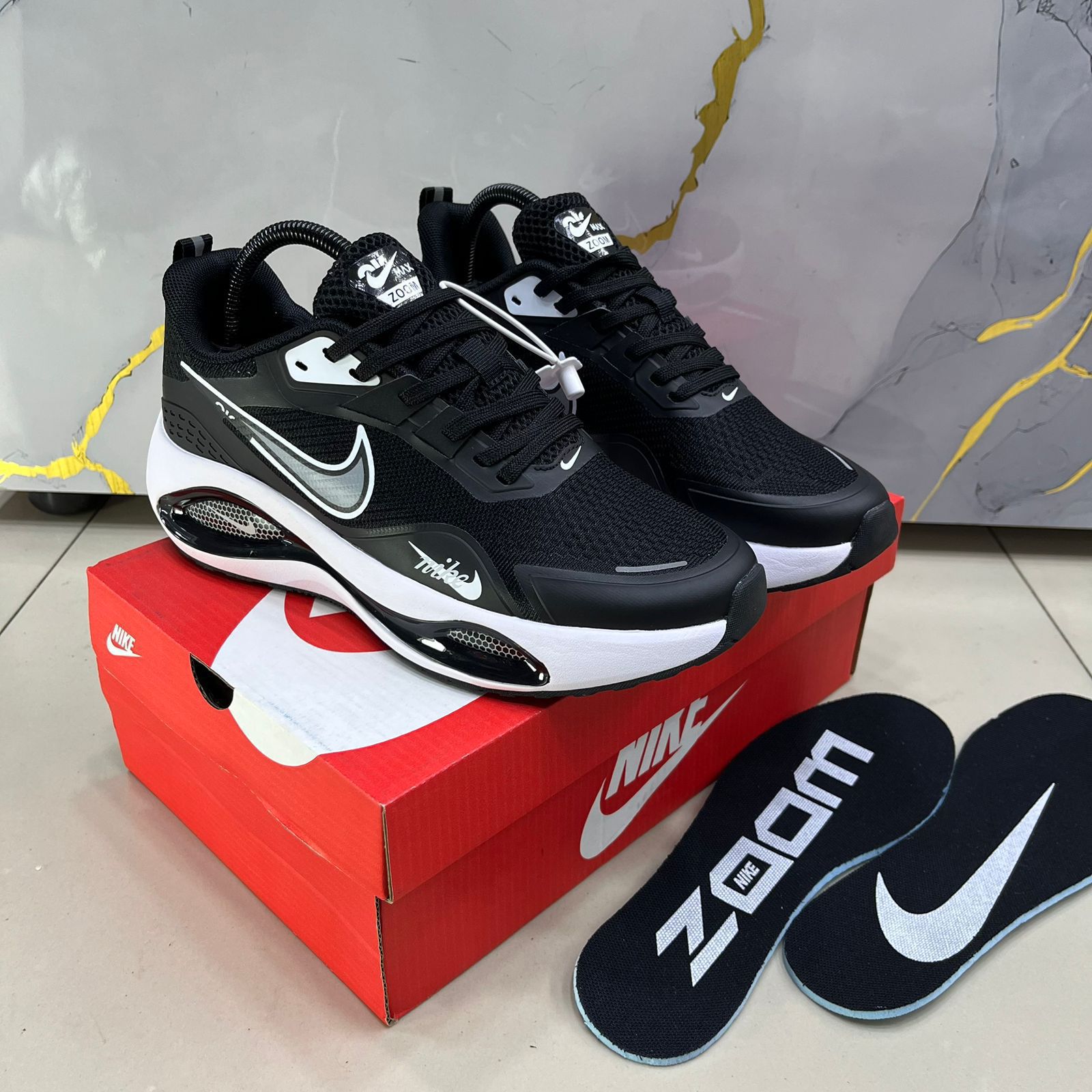 NIKE WIFLO HOMBRE 4️⃣0️⃣al4️⃣4️⃣