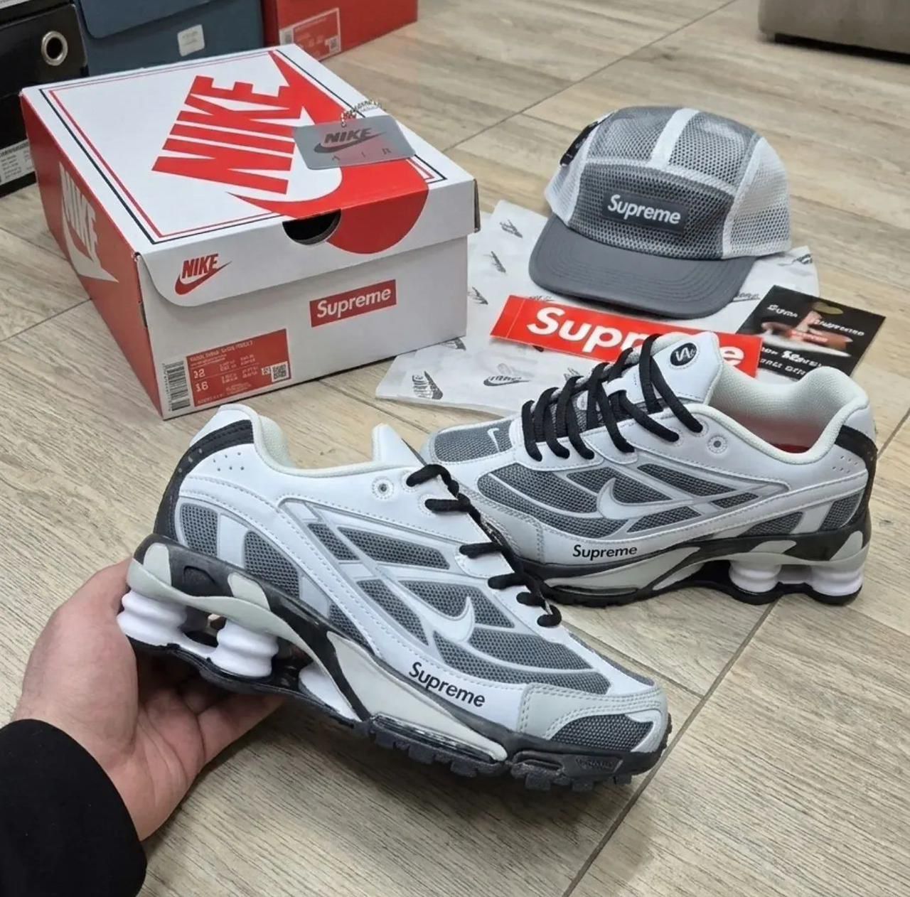 NIKE SHOX SUPREME DE HOMBRE 4️⃣0️⃣al4️⃣4️⃣