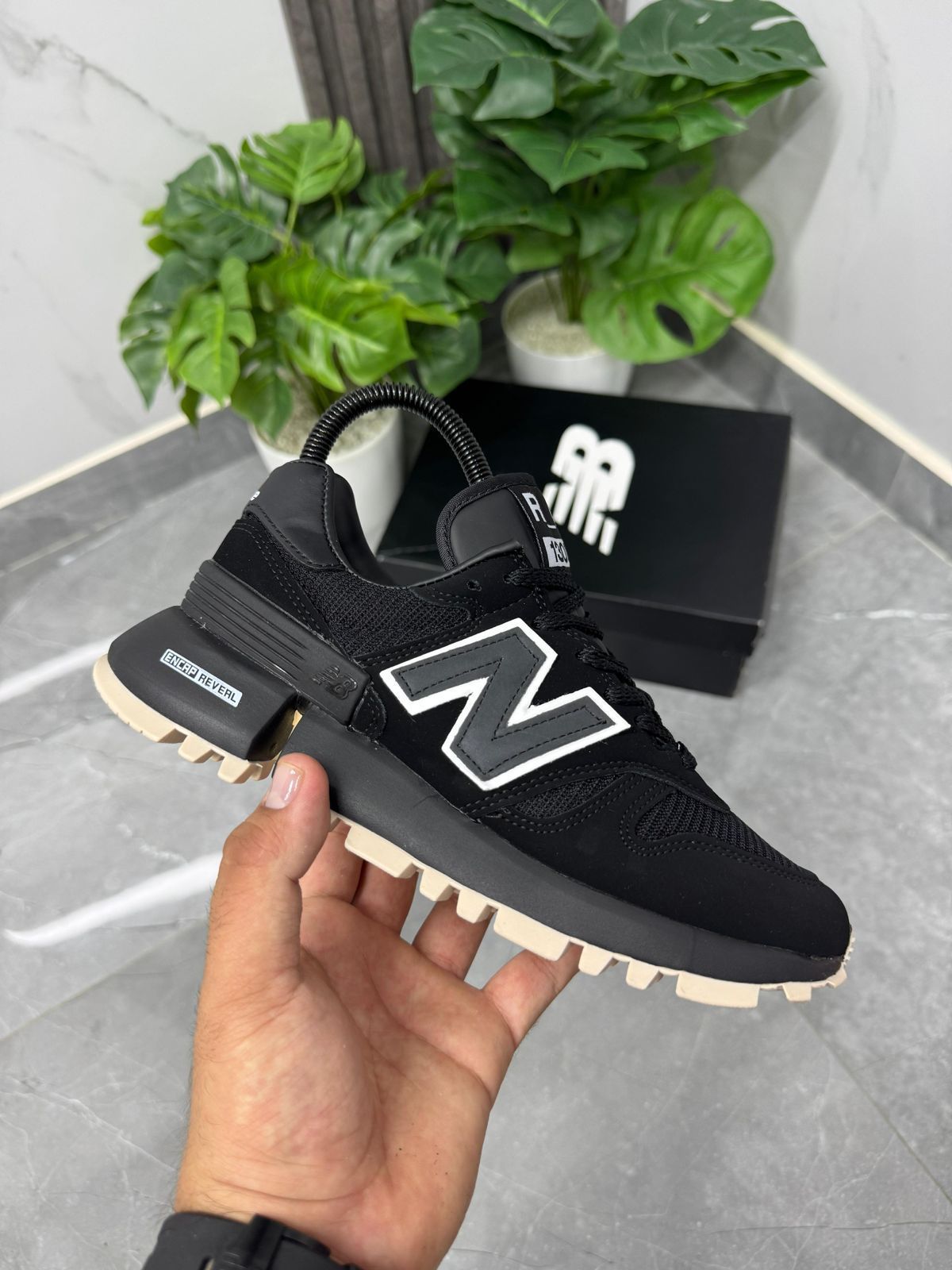 NEW BALANCE 1300  DE DAMA Y HOMBRE 3️⃣6️⃣al4️⃣4️⃣