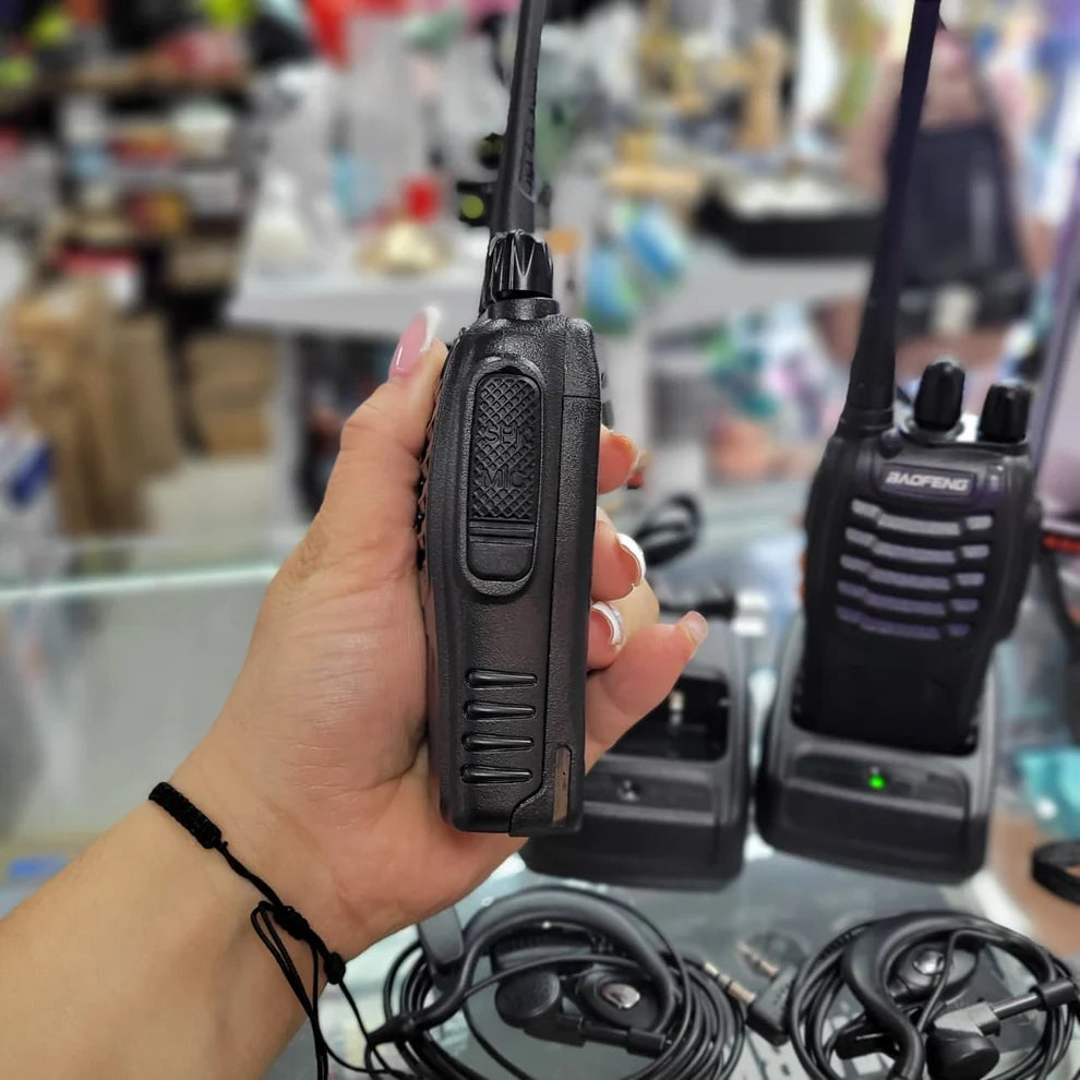 Kit De 2 Radios Intercomunicadores Baofeng Walkie Talkie