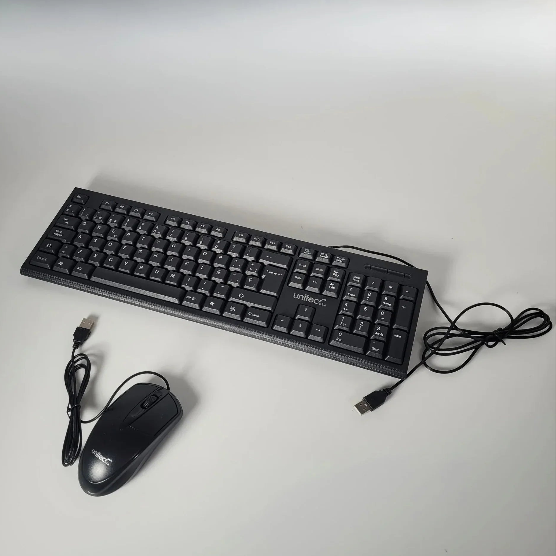 Combo Teclado + Mouse Unitec + Base Refrigerante