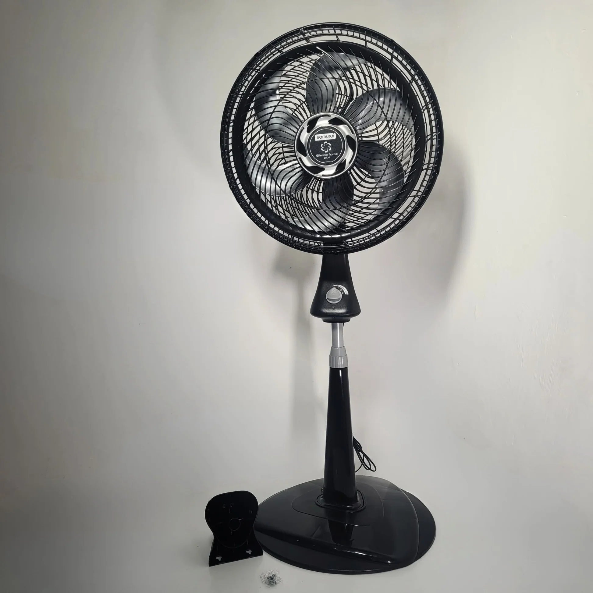 Ventilador Samurai Piso Con Control 18"
