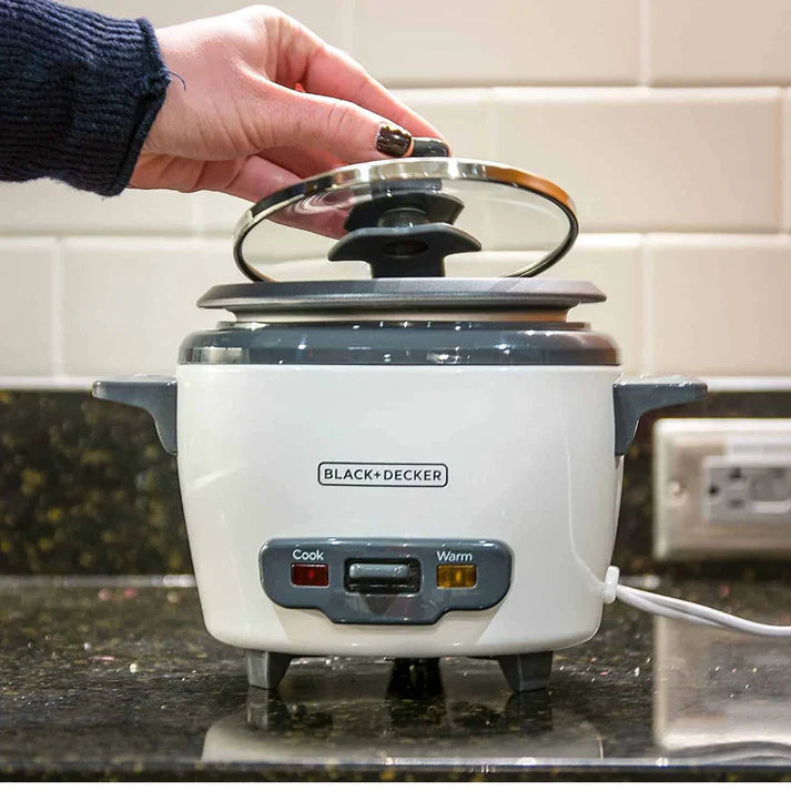 ARROCERA BLACK DECKER 3 TAZAS