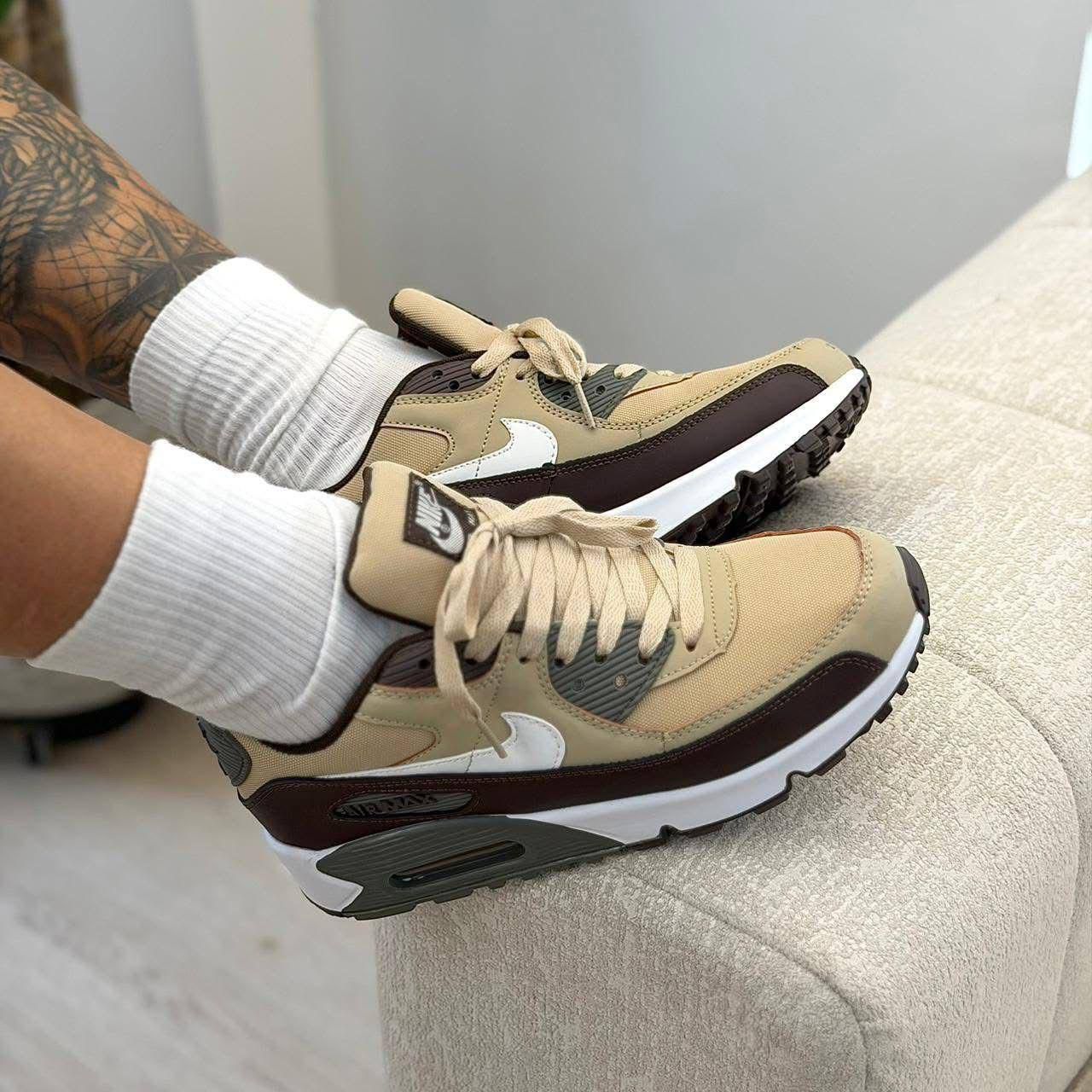 NIKE AIR MAX DE HOMBRE 4️⃣0️⃣al4️⃣4️⃣