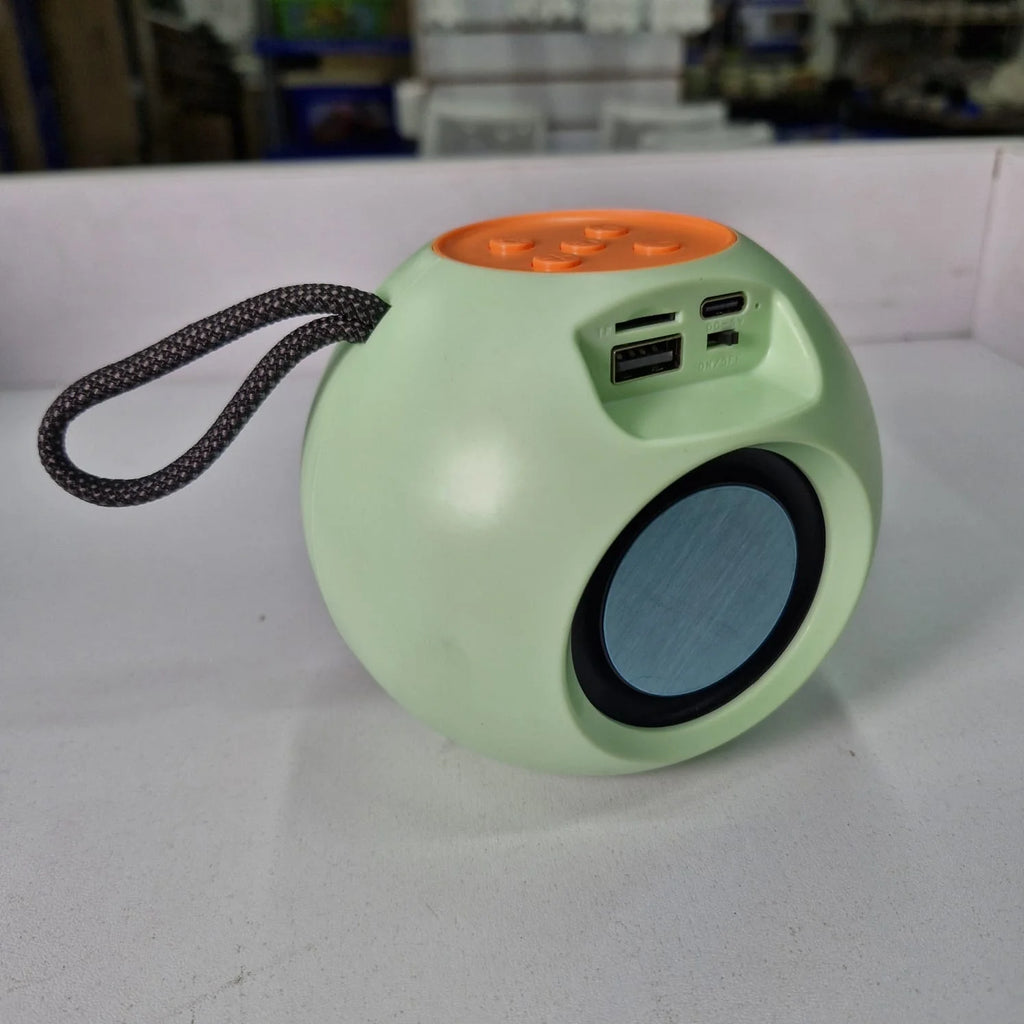 Parlante Bluetooth 811 Generico