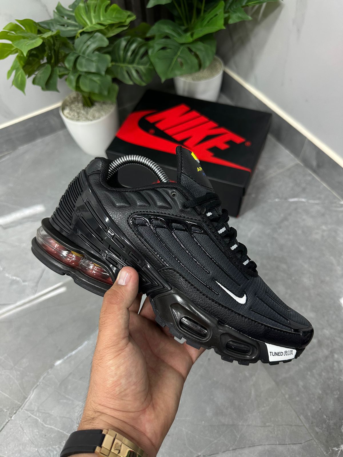 NIKE TN PLUS DE HOMBRE 4️⃣0️⃣al4️⃣4️⃣